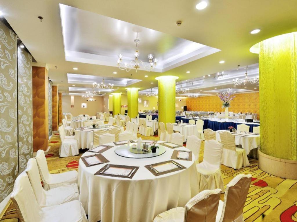 Excemon Beijing Hongxiang Hotel Екстериор снимка